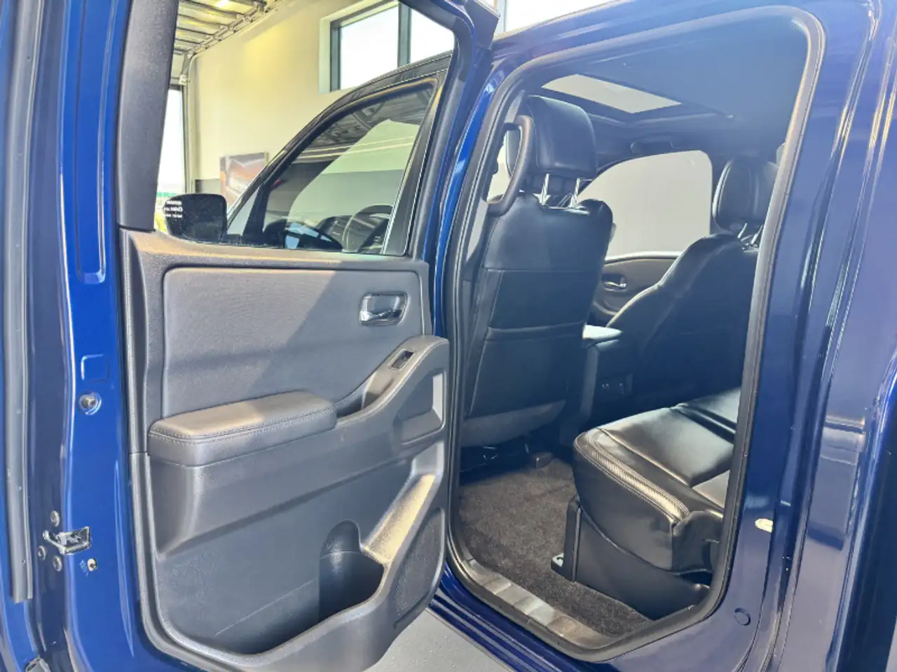 Nissan Frontier снимка Nissan Frontier