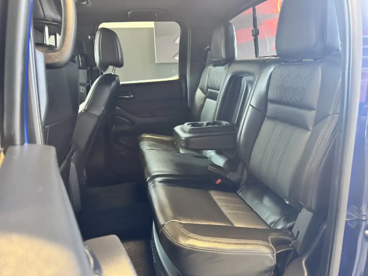 Nissan Frontier снимка Nissan Frontier
