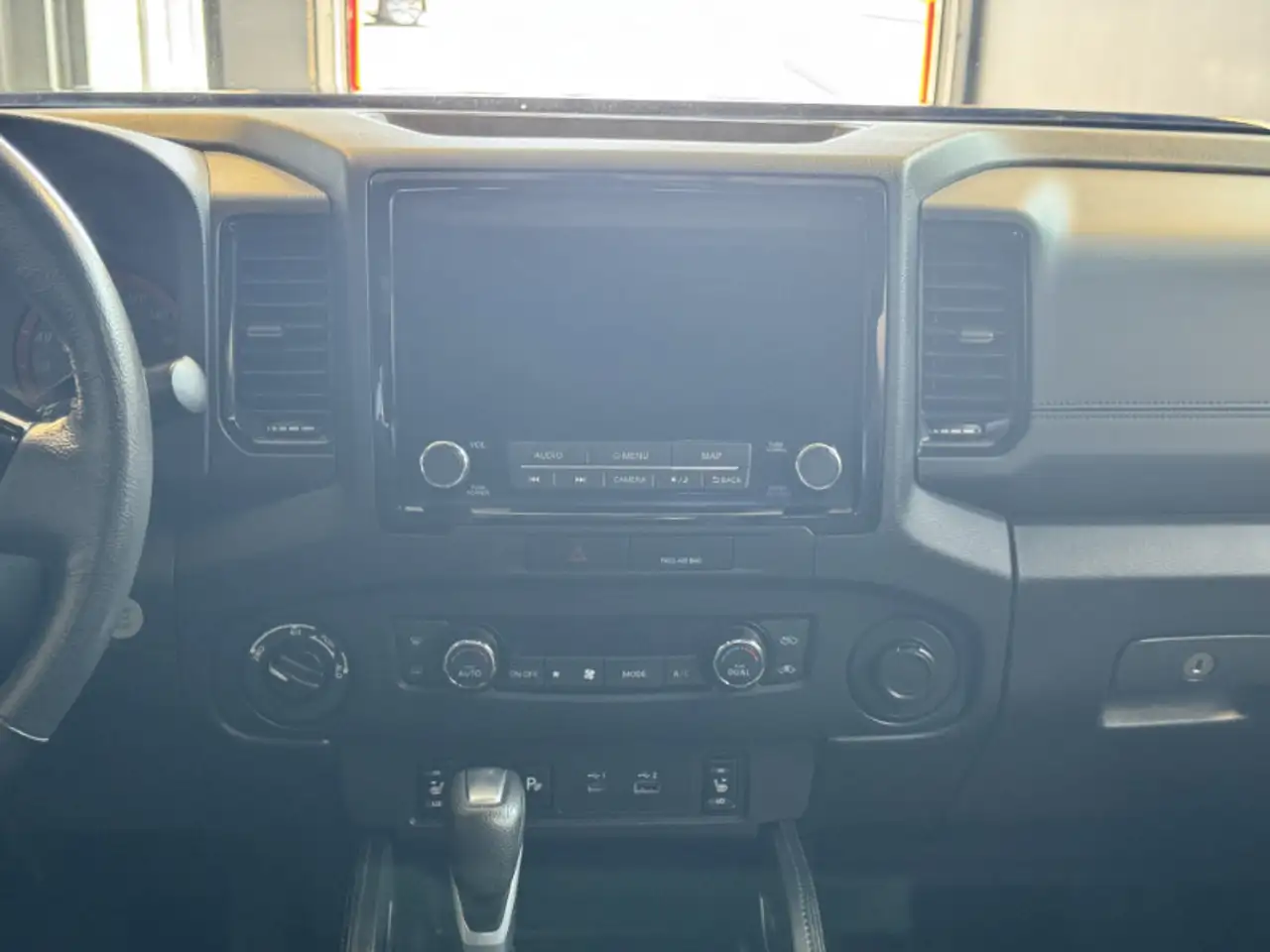 Nissan Frontier снимка Nissan Frontier