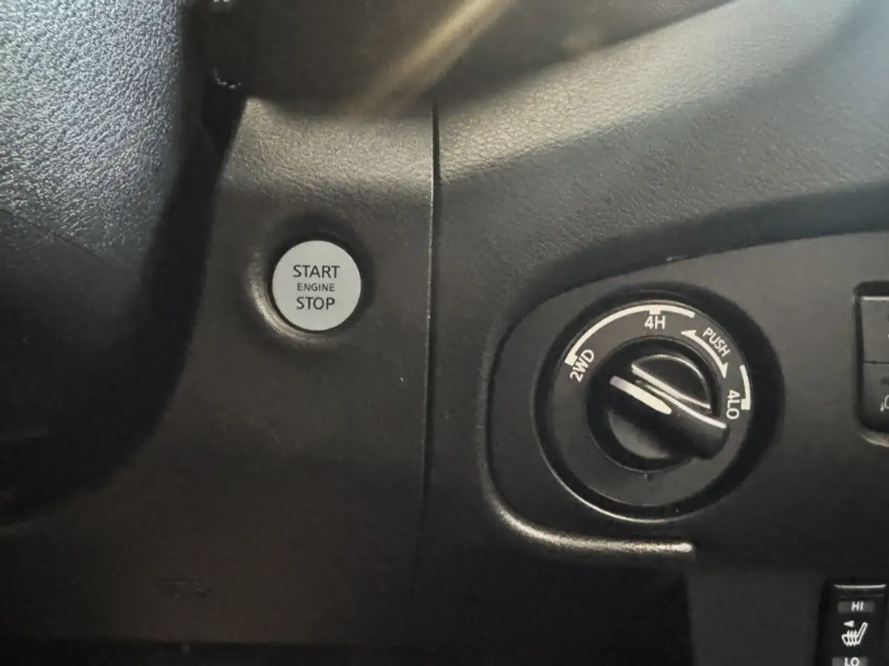 Nissan Frontier снимка Nissan Frontier