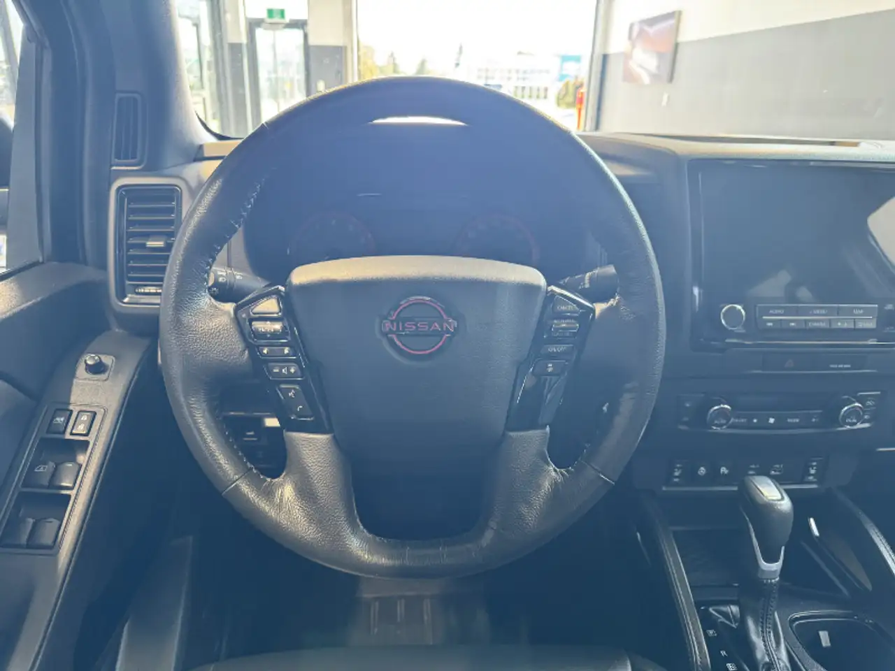 Nissan Frontier снимка Nissan Frontier