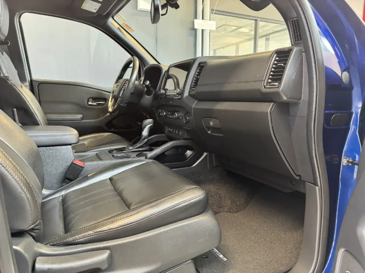 Nissan Frontier снимка Nissan Frontier