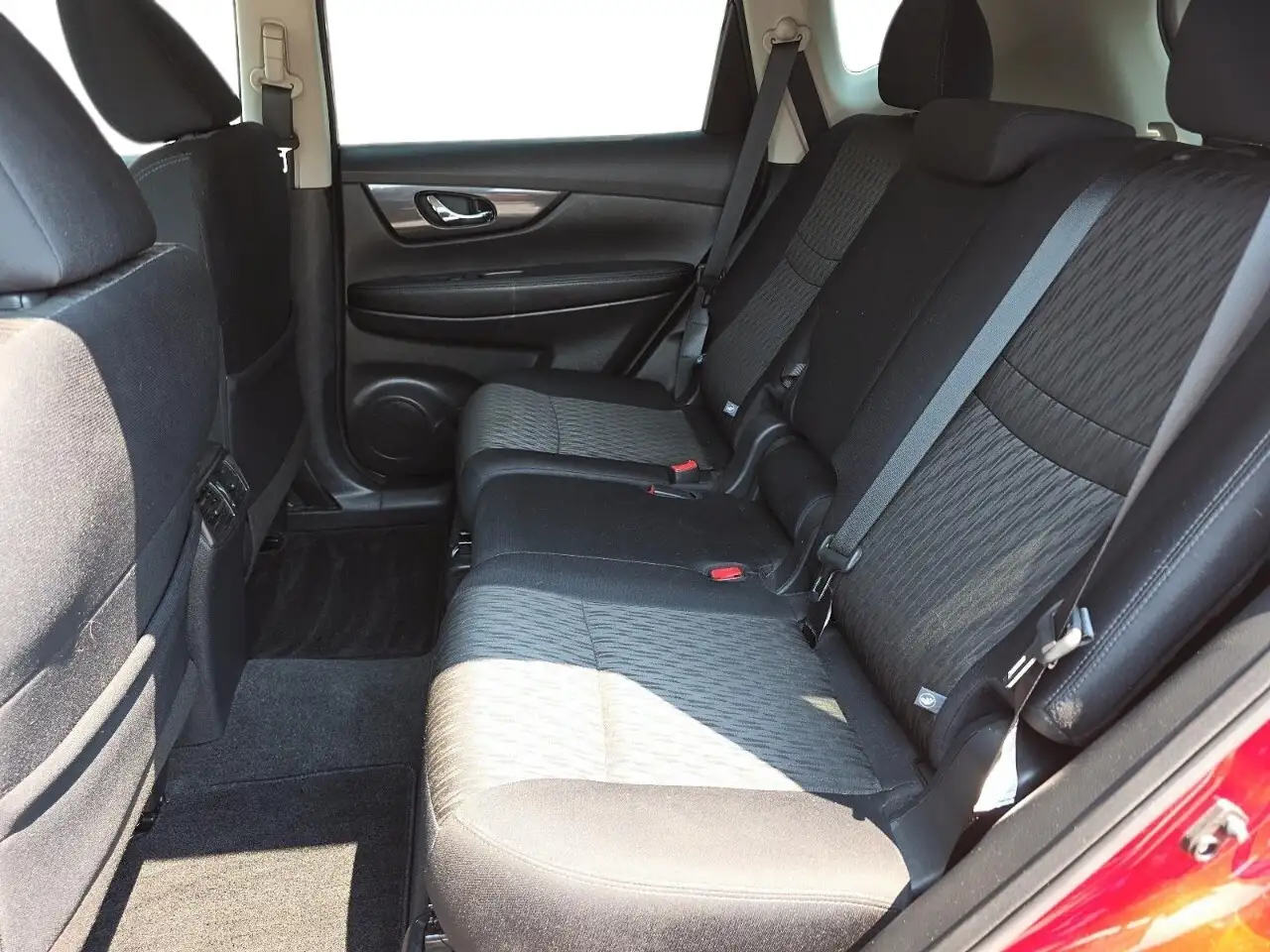 Nissan Rogue fotografie Nissan Rogue