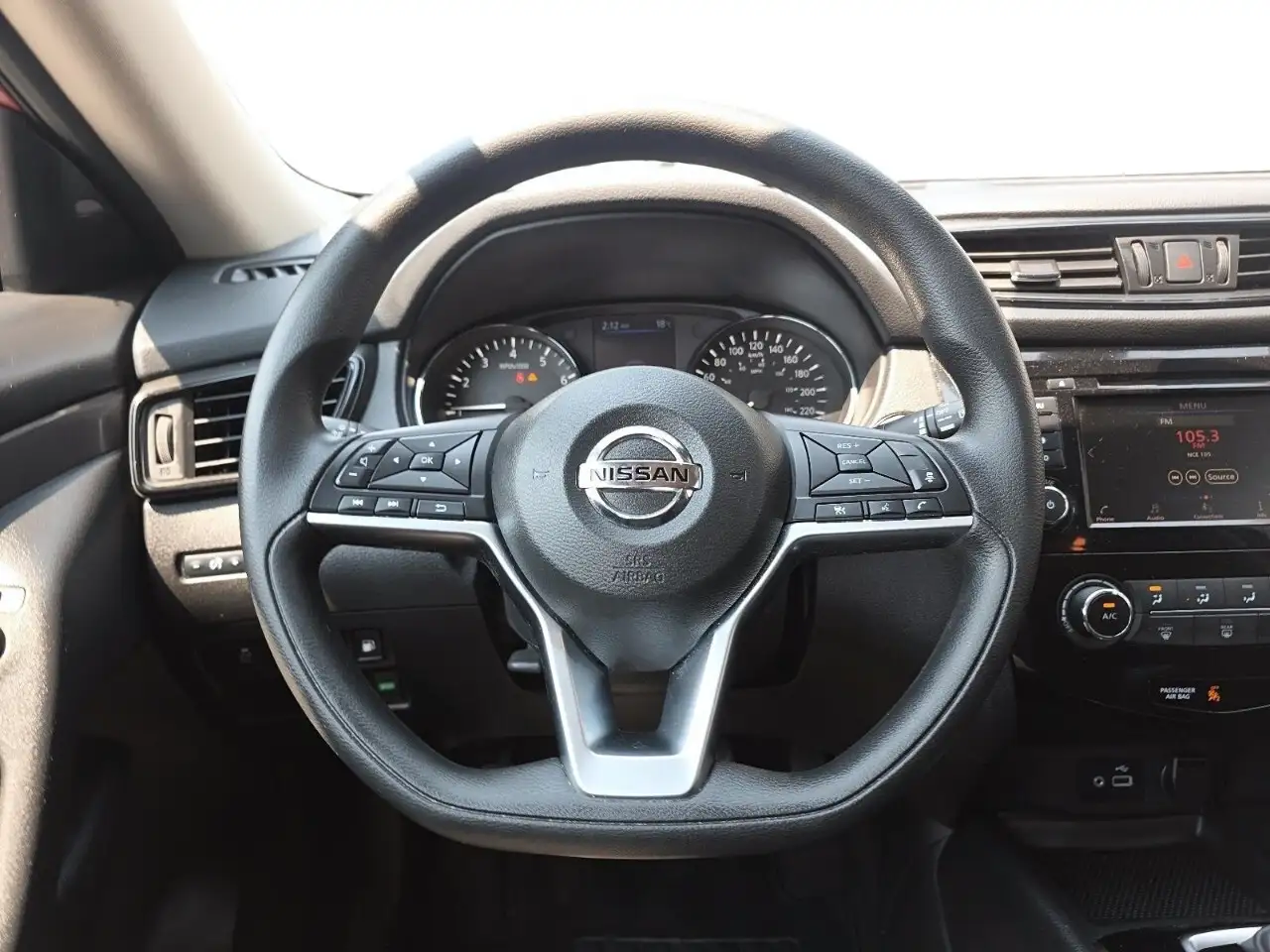 Nissan Rogue fotografie Nissan Rogue