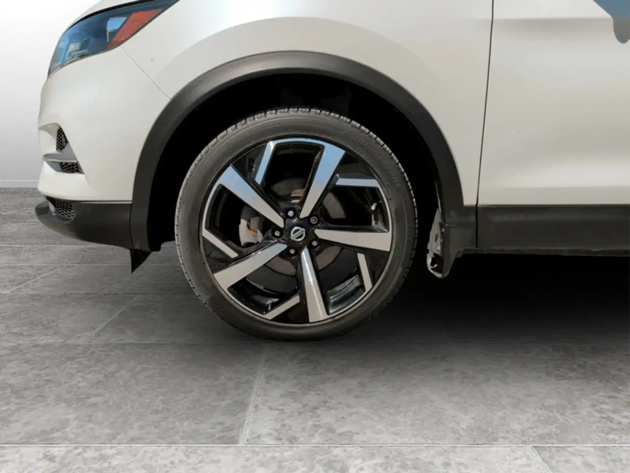 Nissan Qashqai снимка Nissan Qashqai