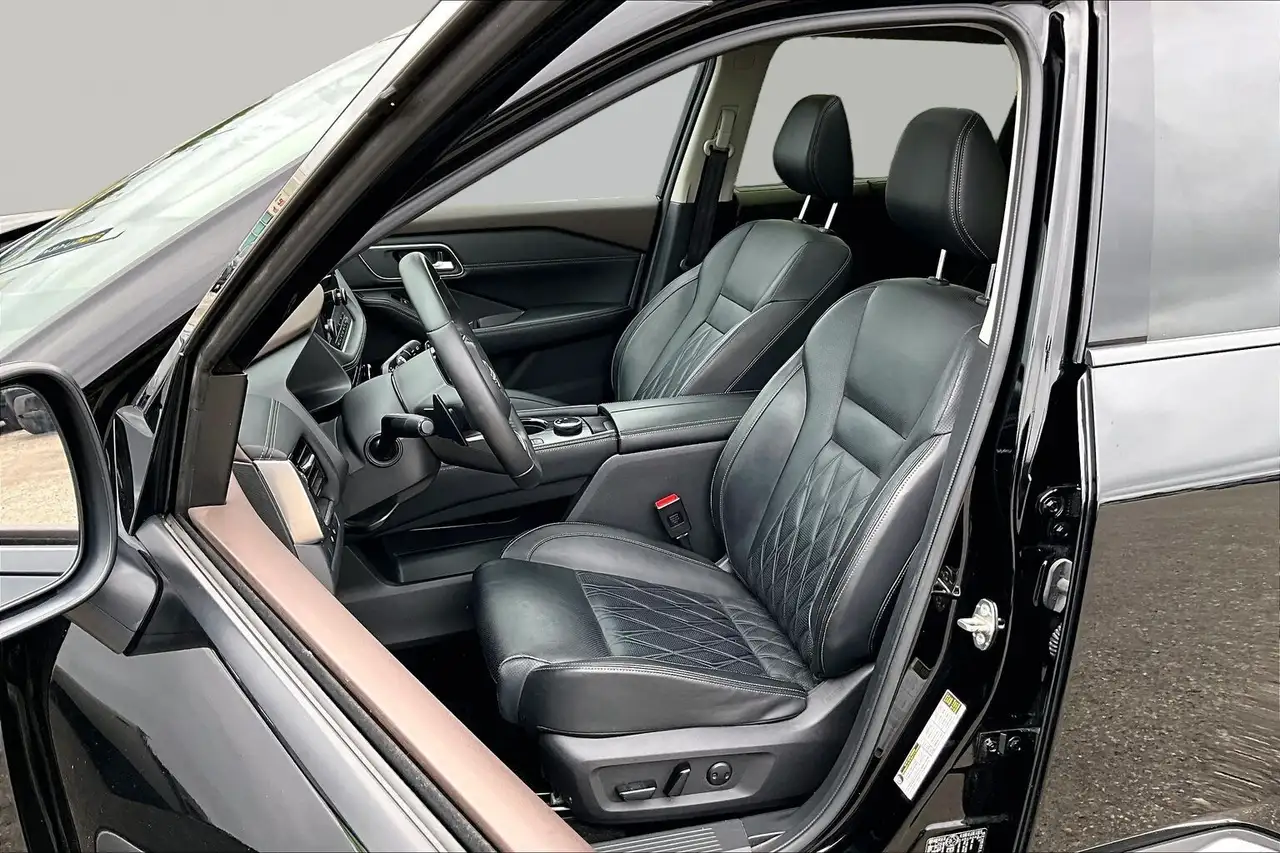 Nissan Rogue photo Nissan Rogue