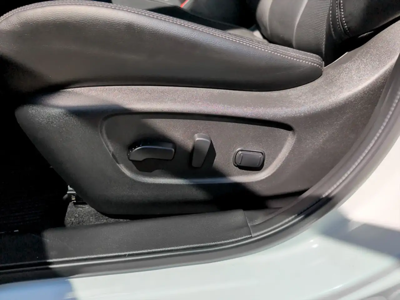 Nissan Qashqai снимка Nissan Qashqai