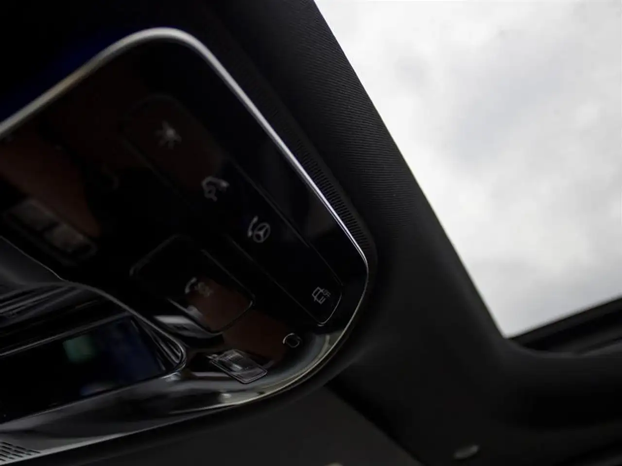Mercedes-Benz GLC photo Mercedes-Benz GLC