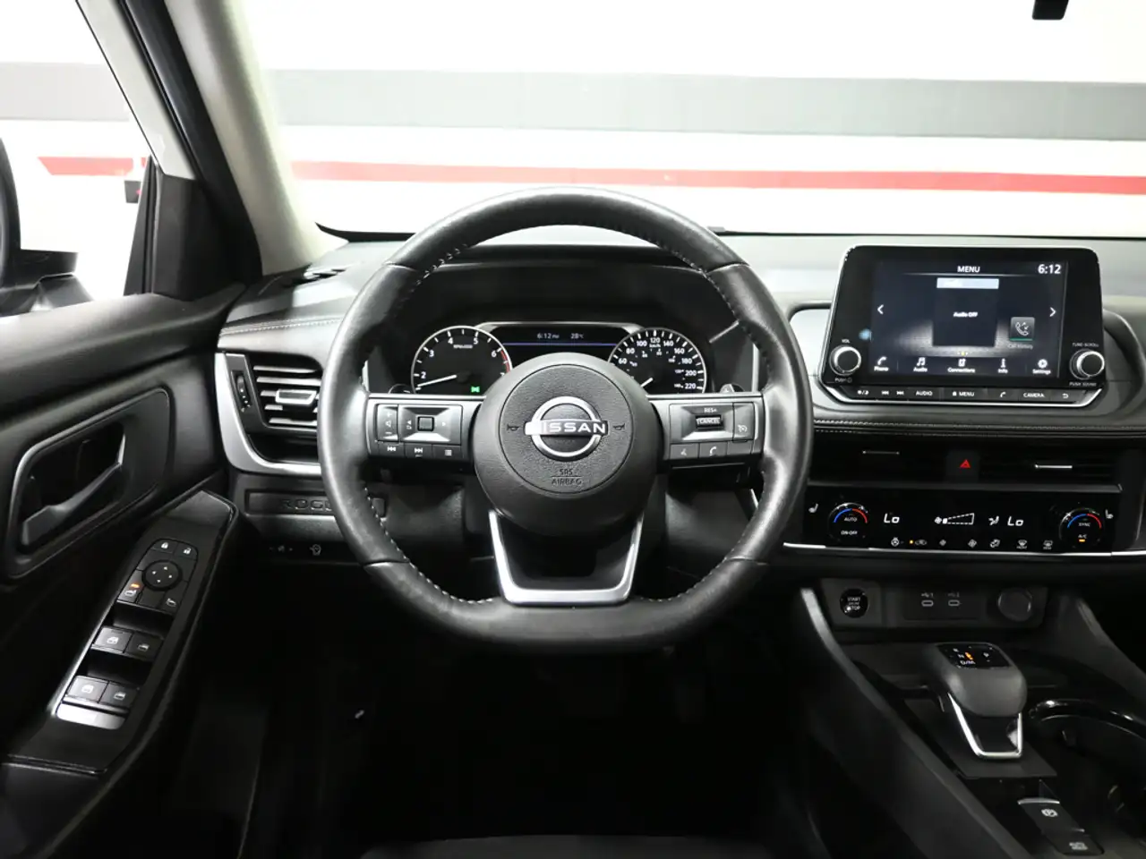 Nissan Rogue fotografie Nissan Rogue