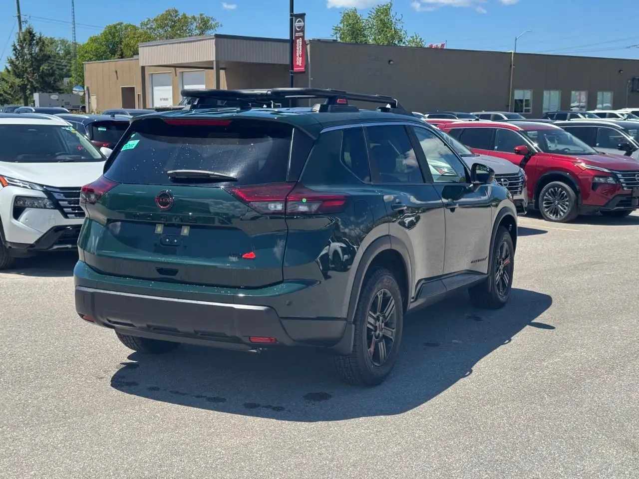 Nissan Rogue снимка Nissan Rogue