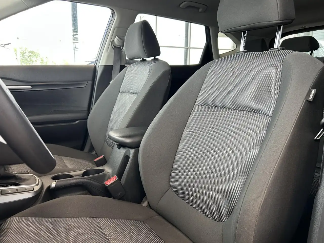 Kia Seltos снимка Kia Seltos