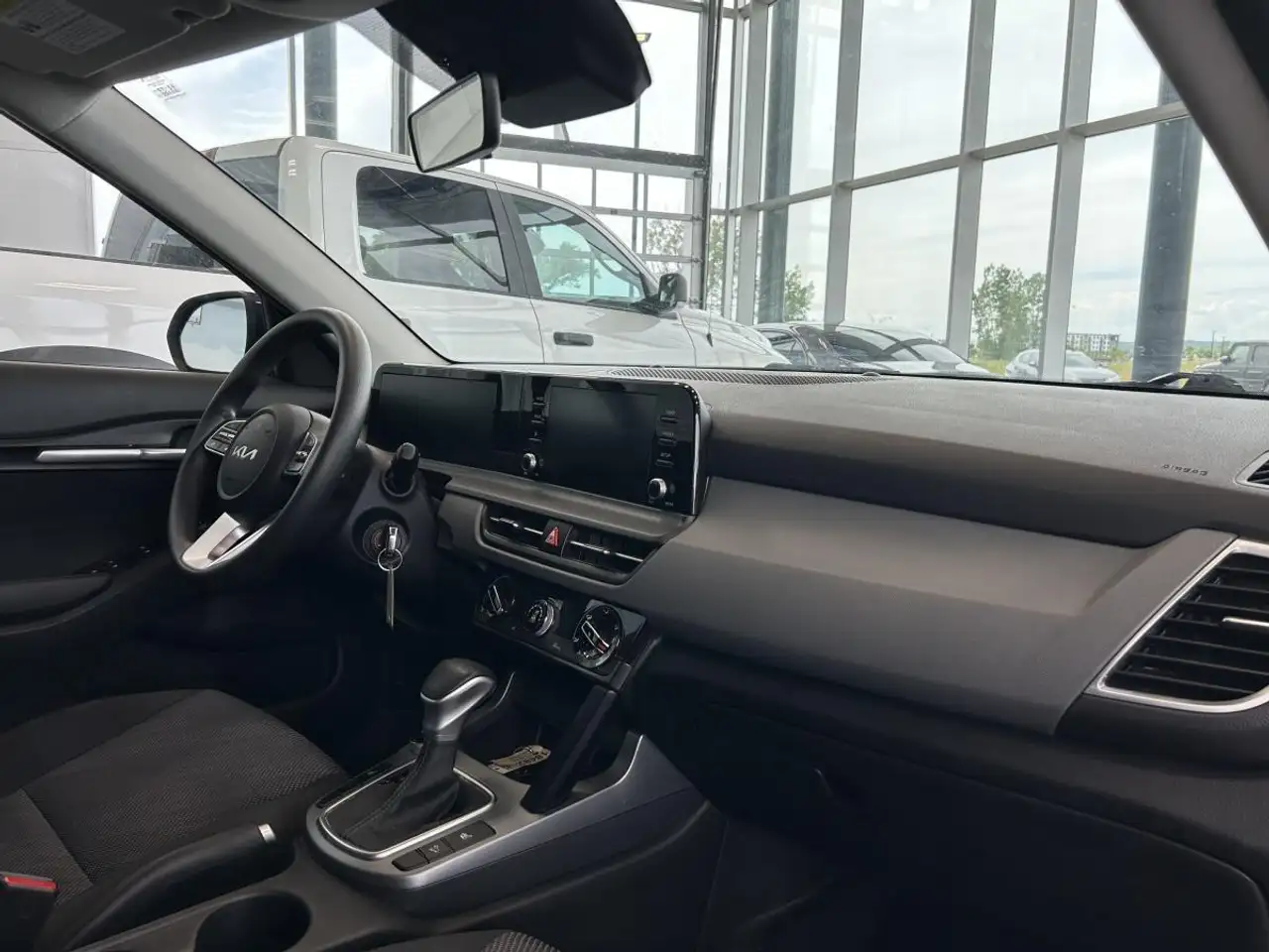 Kia Seltos снимка Kia Seltos