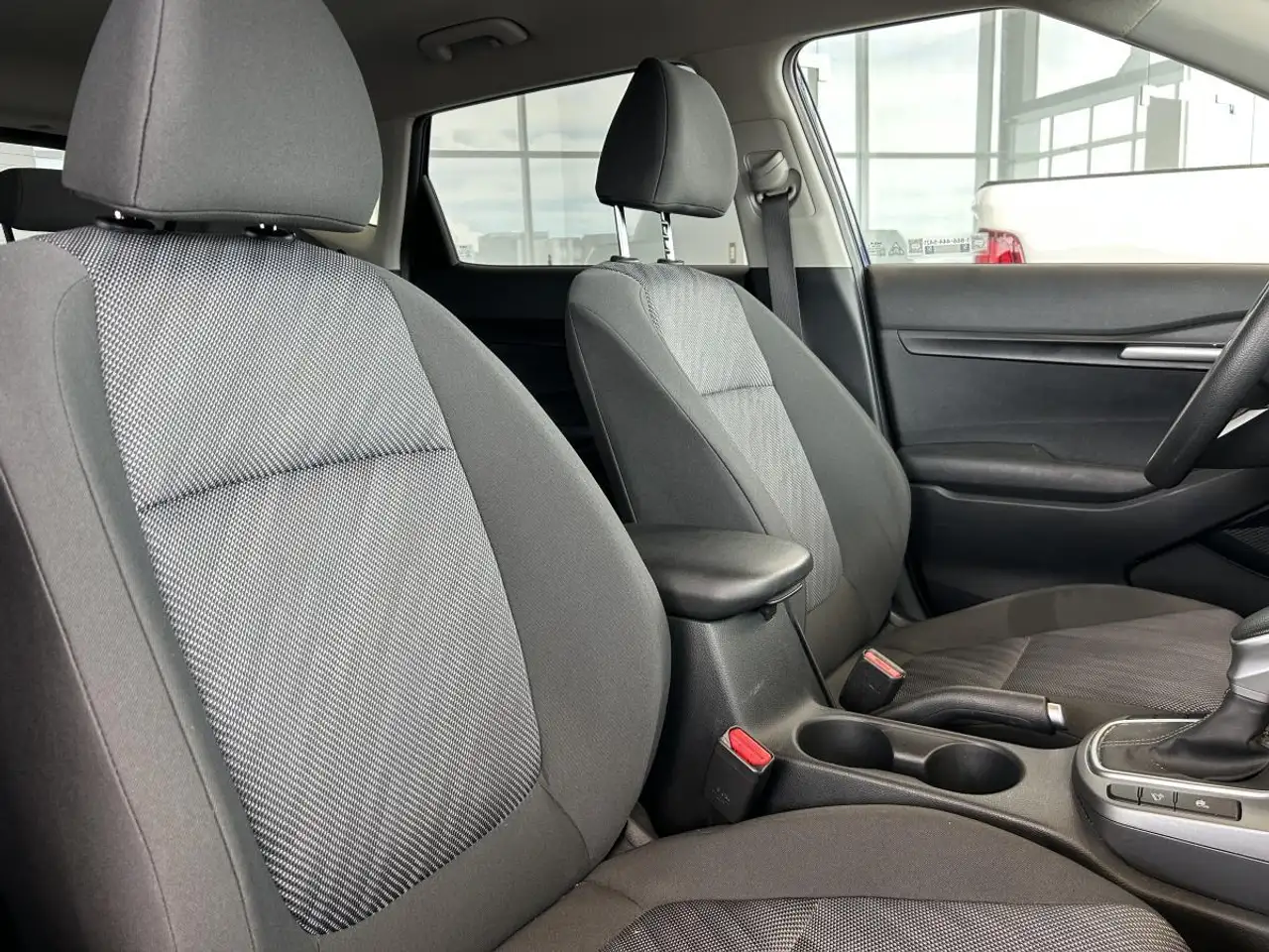 Kia Seltos снимка Kia Seltos
