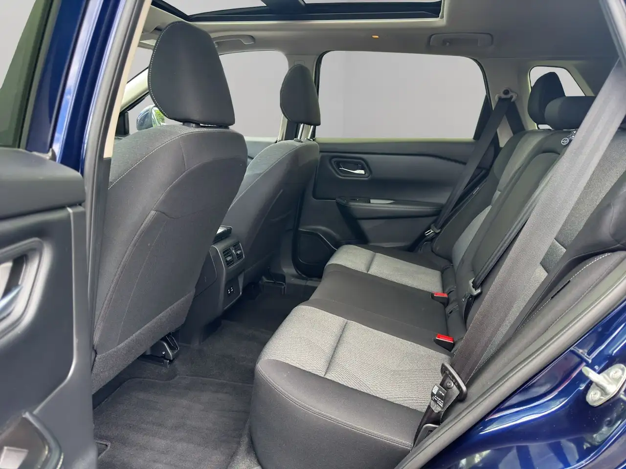 Nissan Rogue photo Nissan Rogue