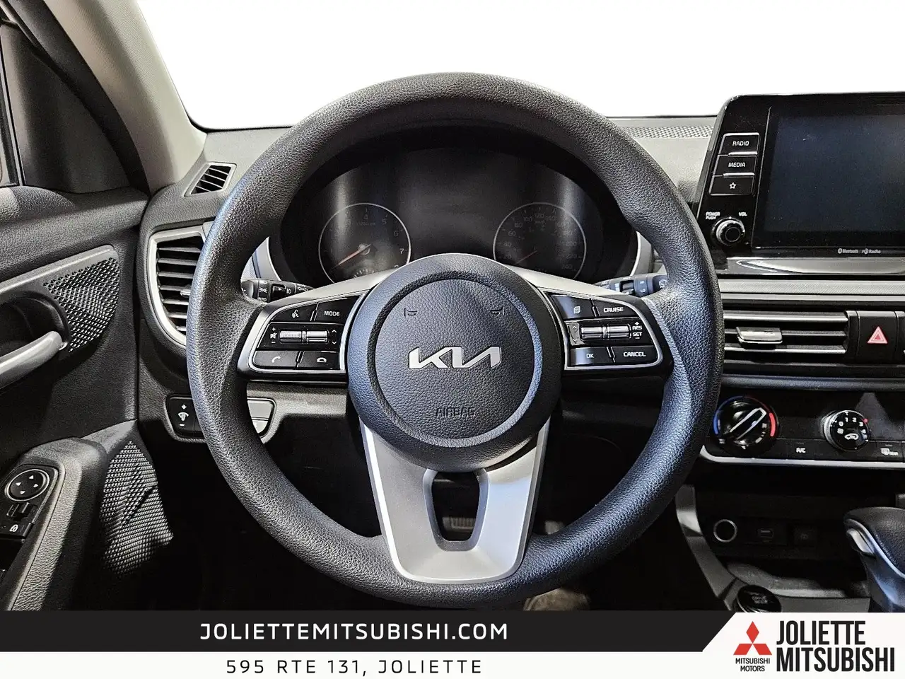 Kia Seltos photo Kia Seltos