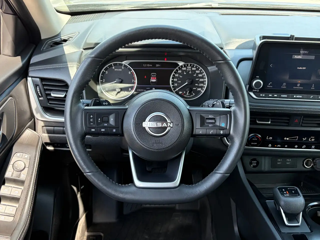 Nissan Rogue fotografie Nissan Rogue