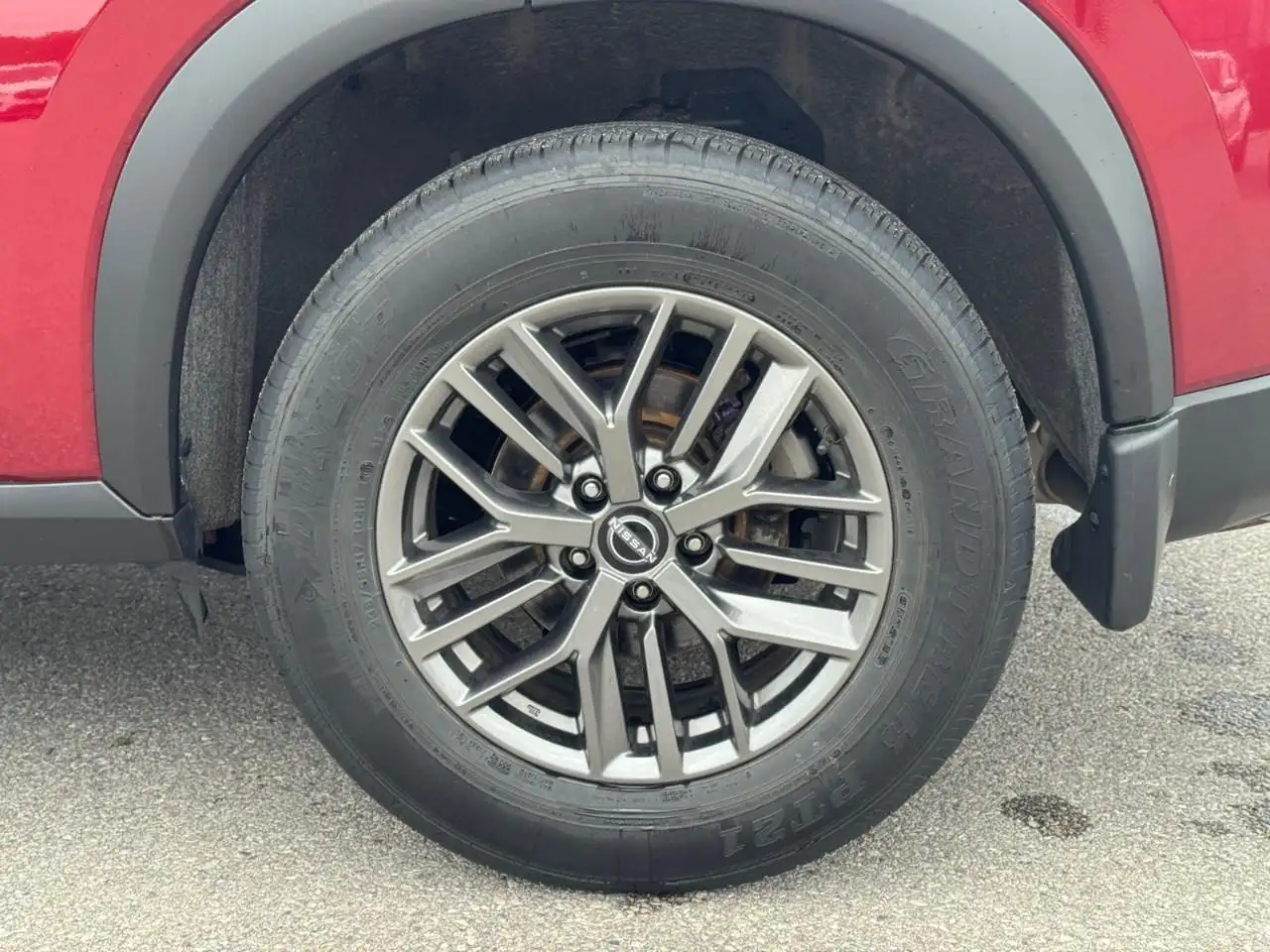 Nissan Rogue снимка Nissan Rogue