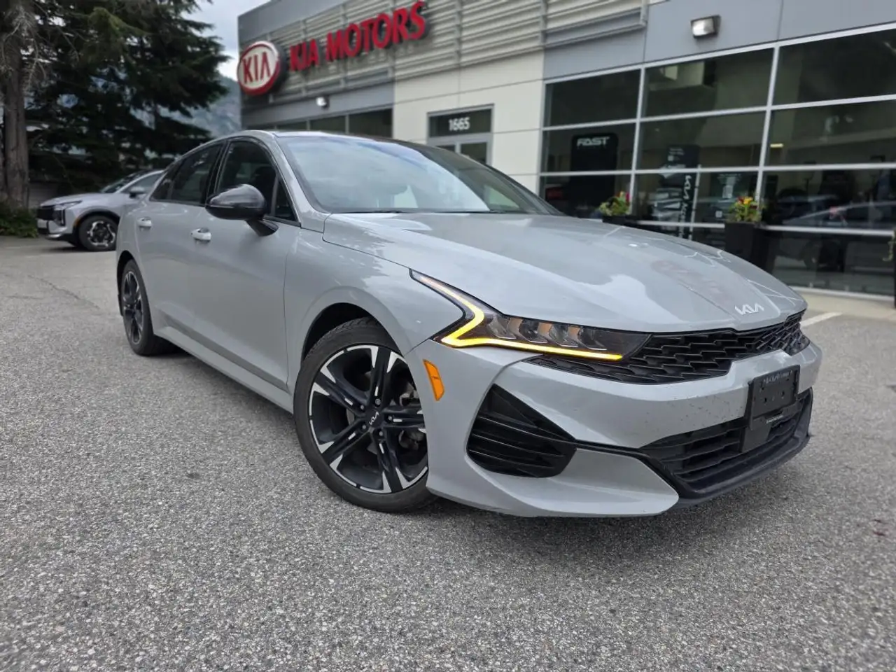 2022 Kia K5