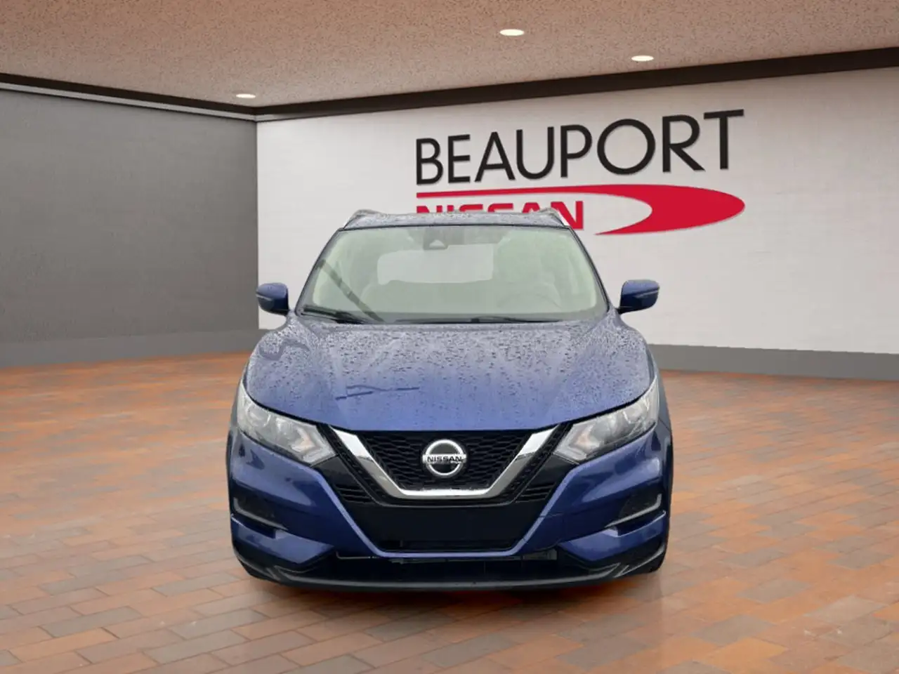 Nissan Qashqai снимка Nissan Qashqai