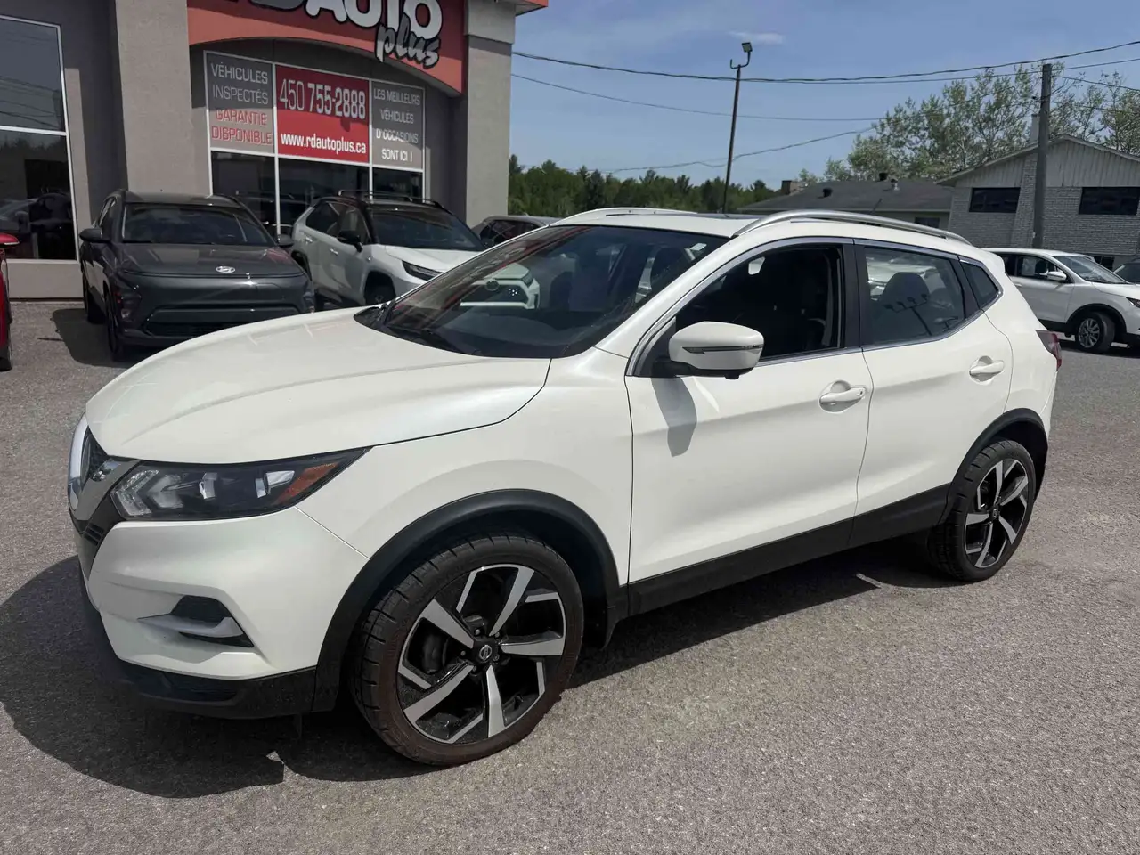 Nissan Qashqai снимка Nissan Qashqai