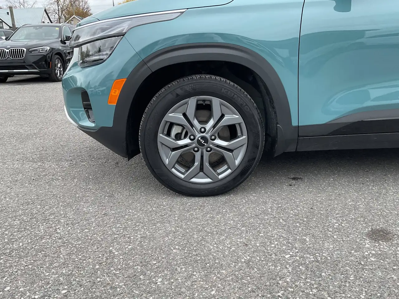 Kia Seltos снимка Kia Seltos