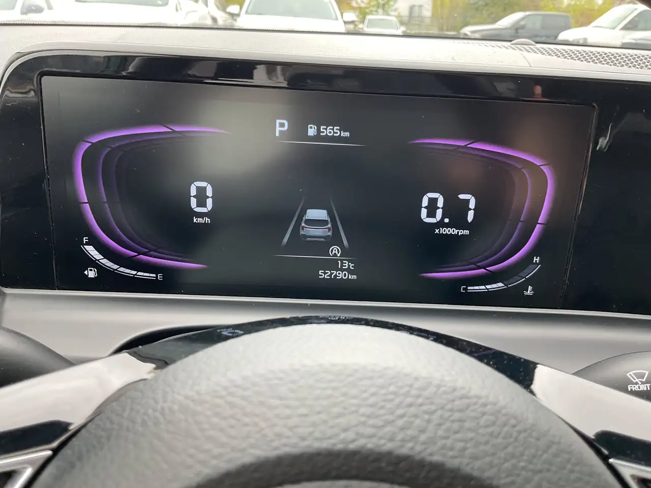 Kia Seltos снимка Kia Seltos