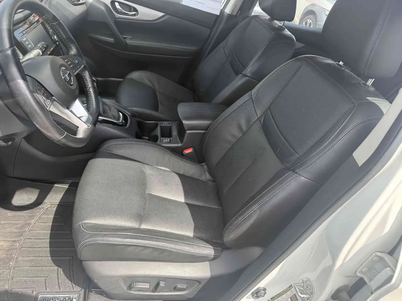 Nissan Qashqai снимка Nissan Qashqai