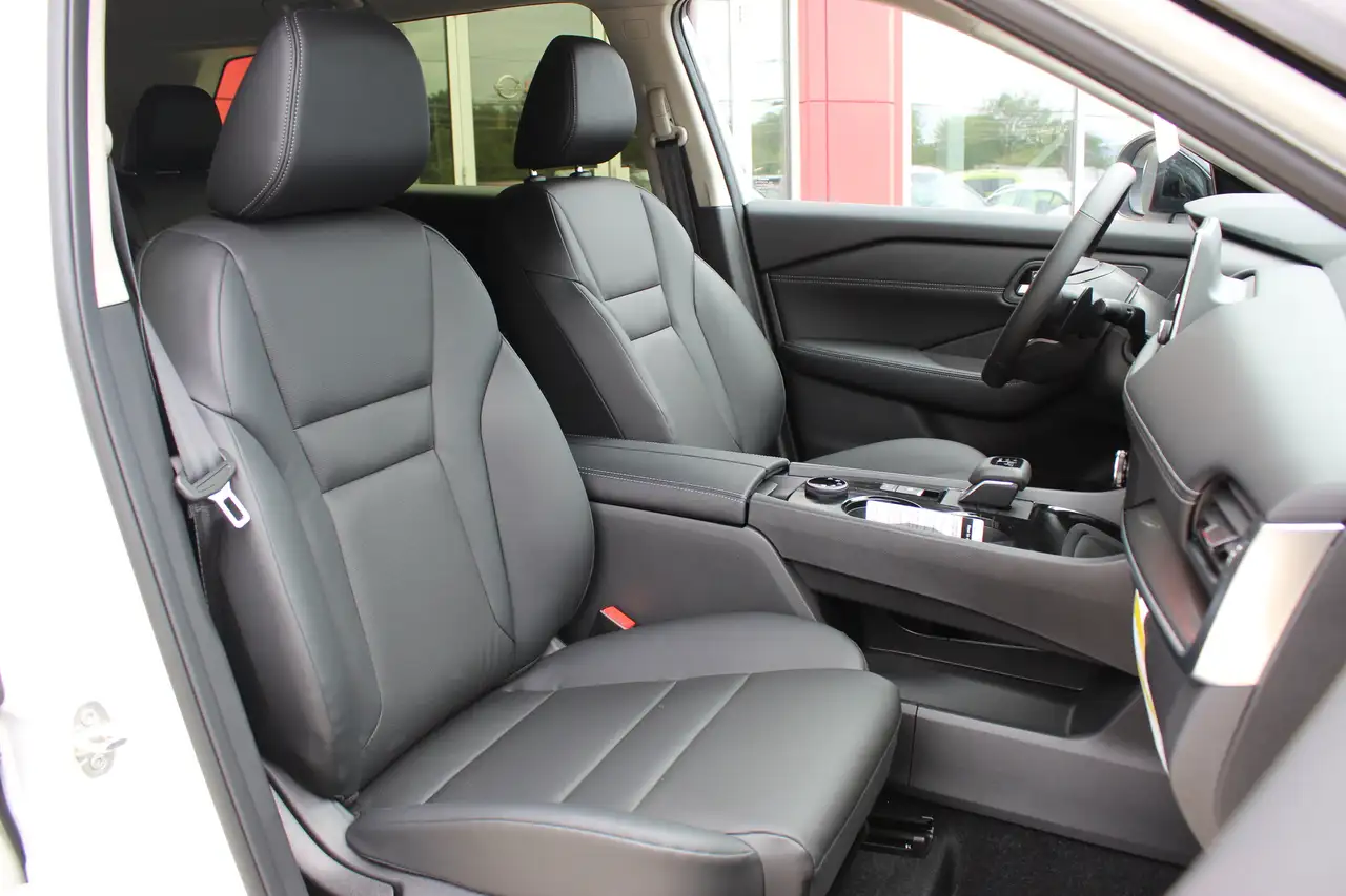 Nissan Rogue photo Nissan Rogue