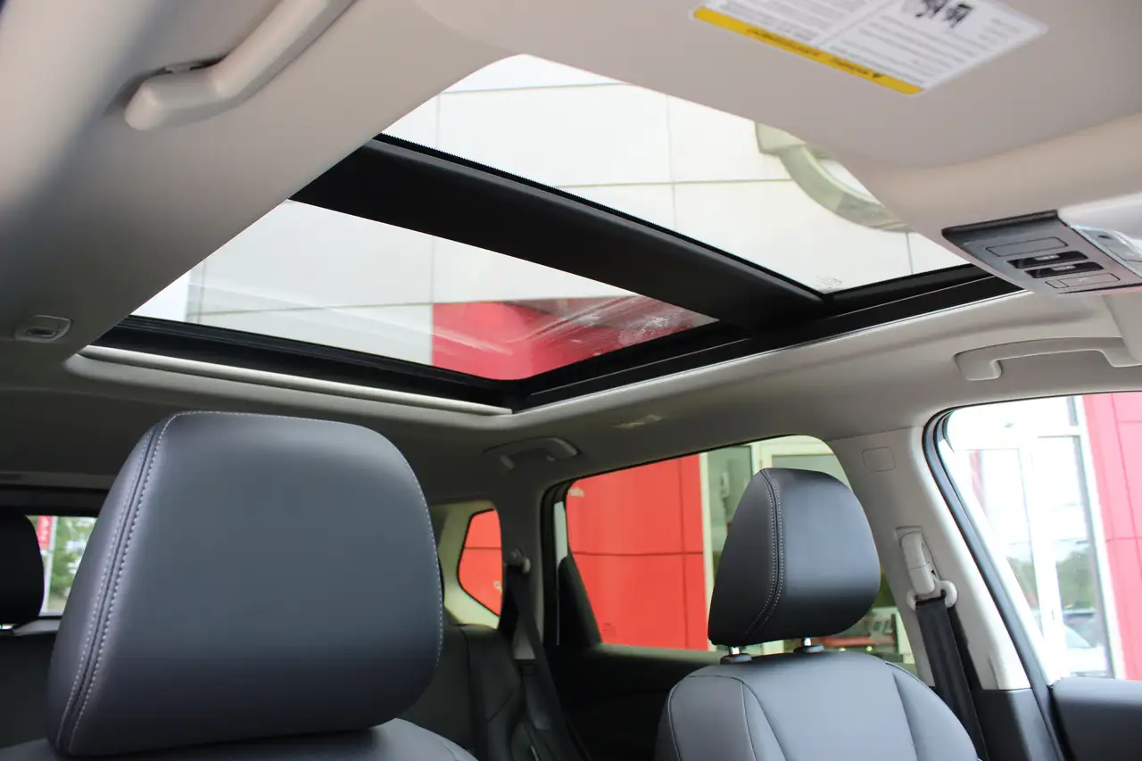 Nissan Rogue photo Nissan Rogue