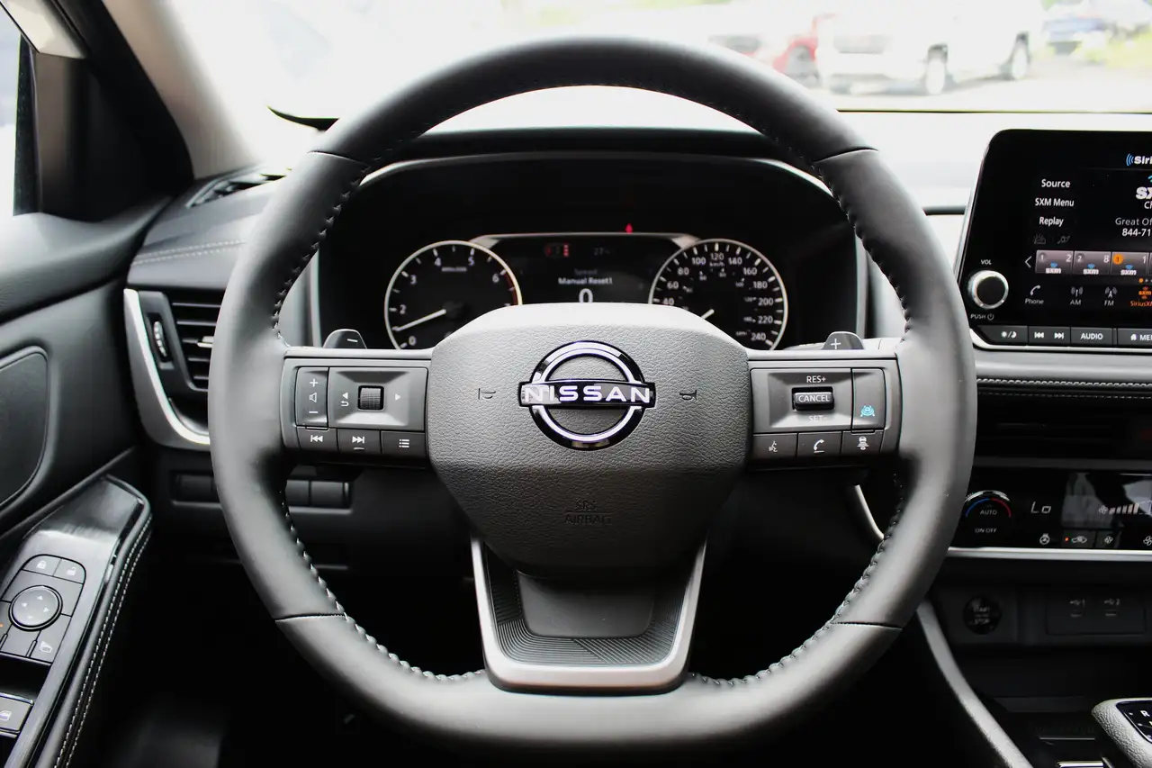 Nissan Rogue photo Nissan Rogue