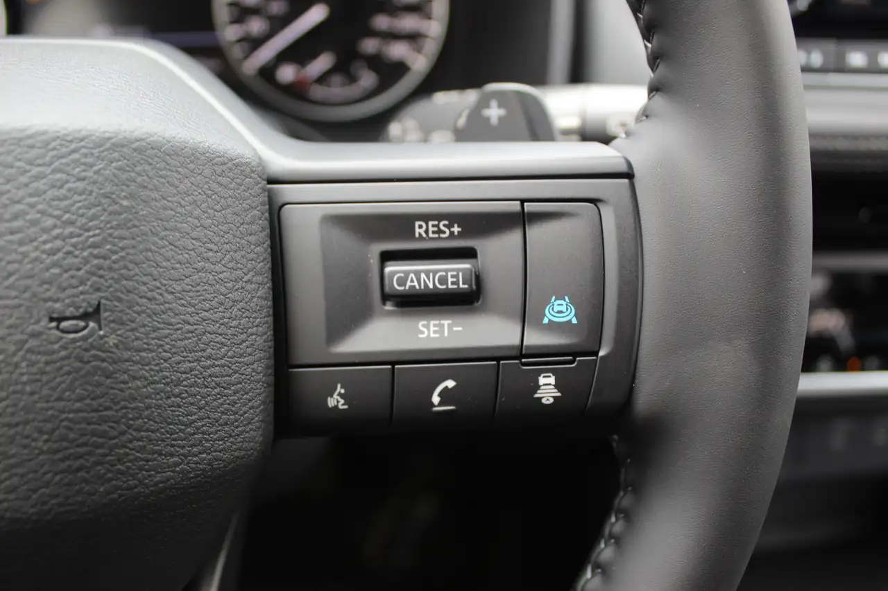 Nissan Rogue photo Nissan Rogue
