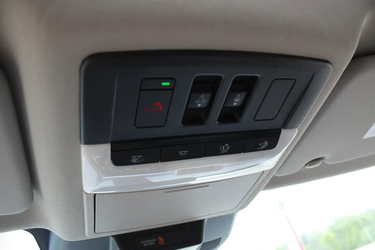 Nissan Rogue photo Nissan Rogue