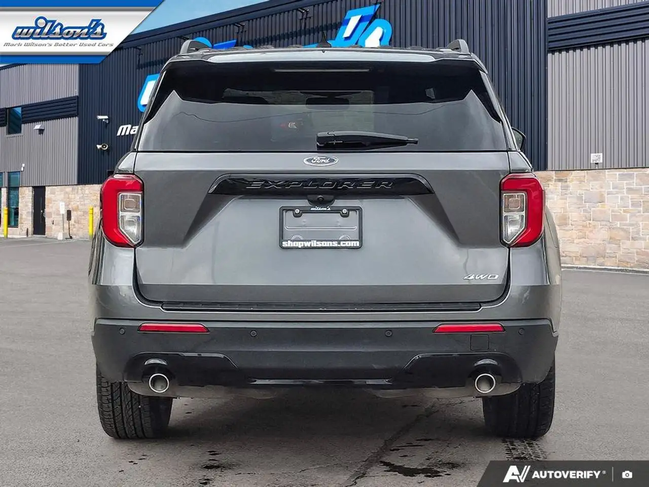 Ford Explorer photo Ford Explorer