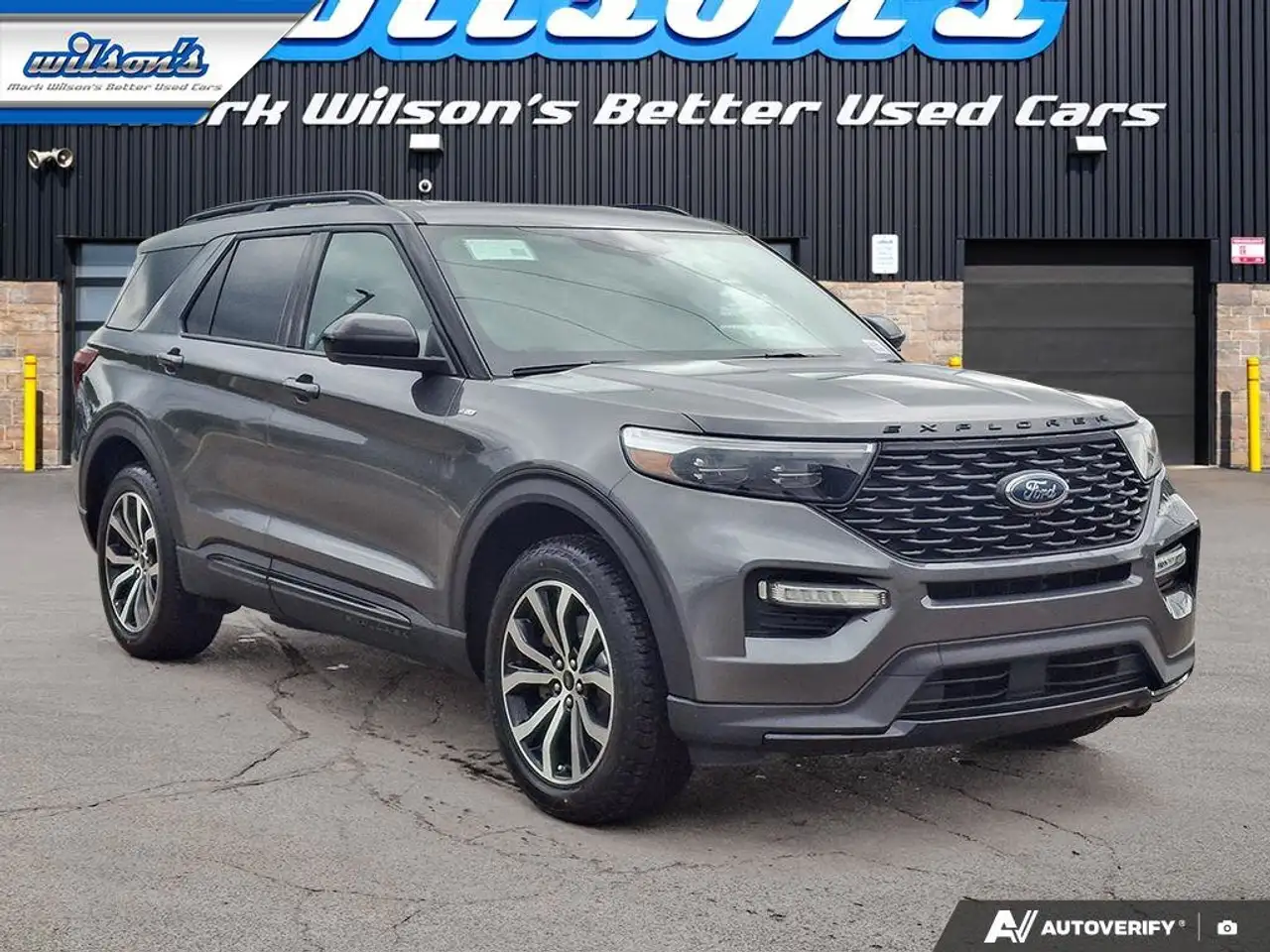 Ford Explorer photo Ford Explorer