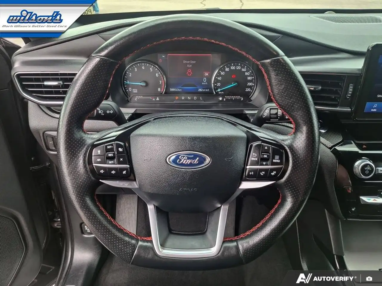 Ford Explorer photo Ford Explorer