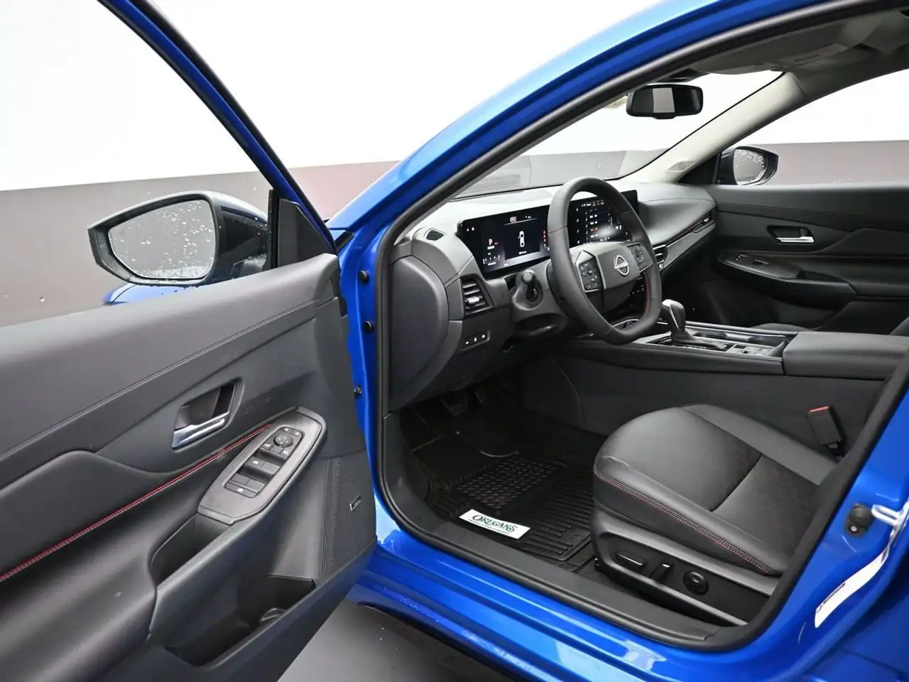 Nissan Sentra снимка Nissan Sentra