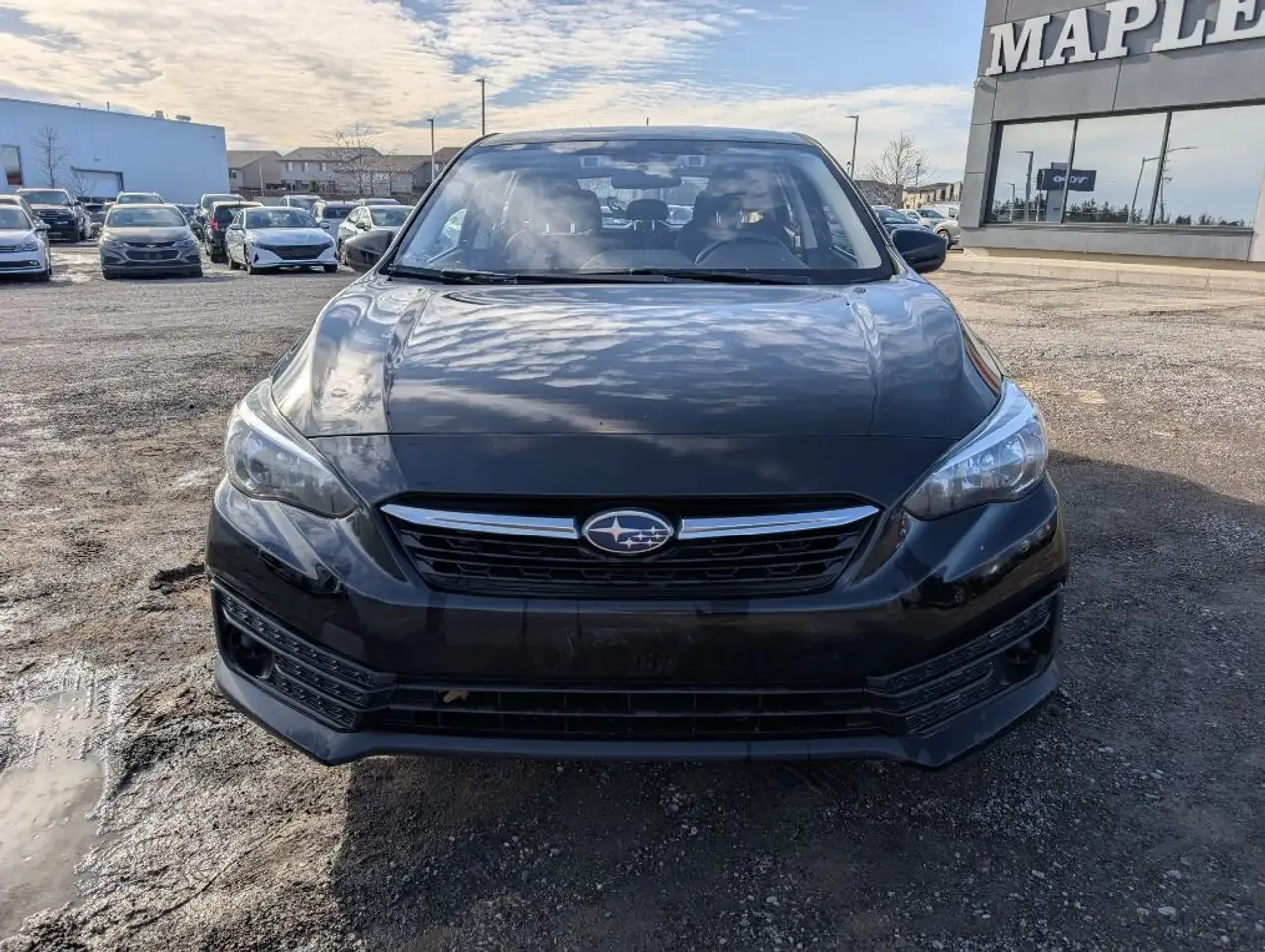 Subaru Impreza снимка Subaru Impreza