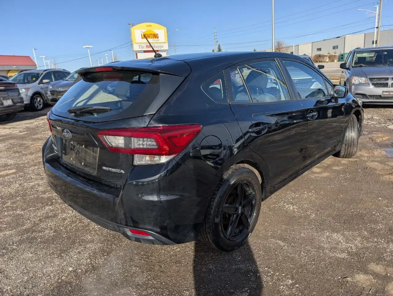 Subaru Impreza снимка Subaru Impreza