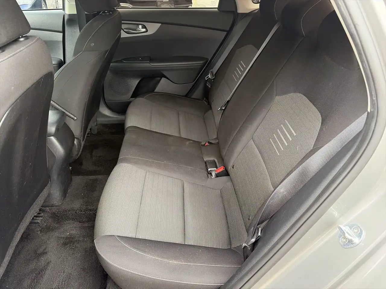 Kia Forte снимка Kia Forte