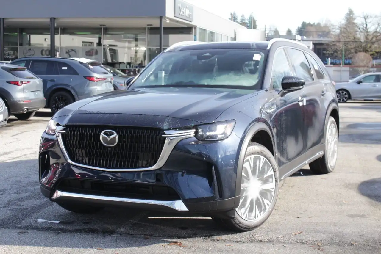 Mazda CX-90 PHEV fotografie Mazda CX-90 PHEV