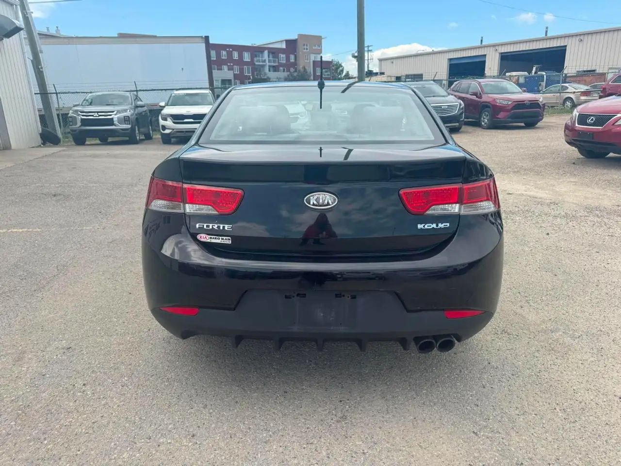 Kia Forte снимка Kia Forte