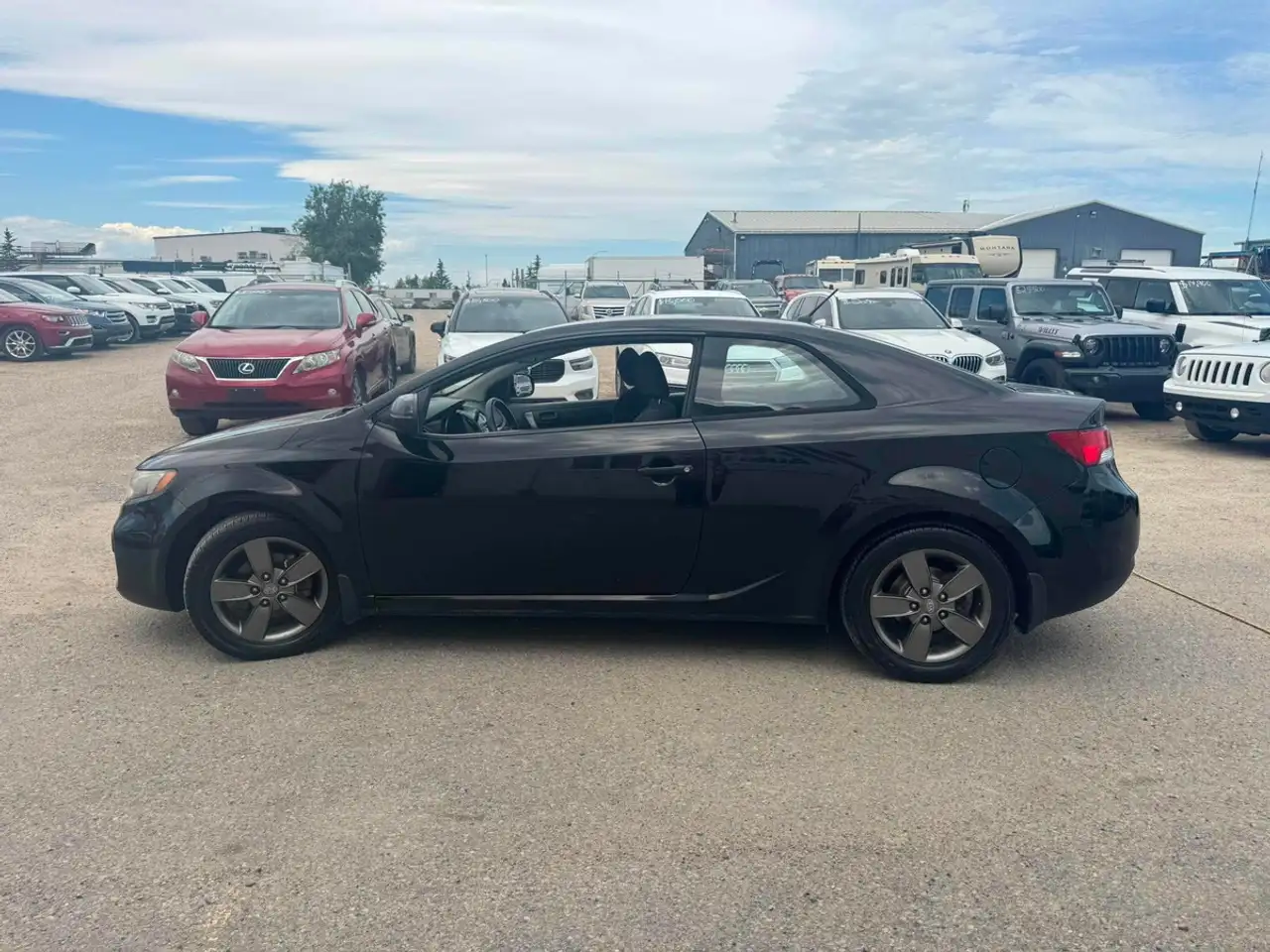 Kia Forte снимка Kia Forte