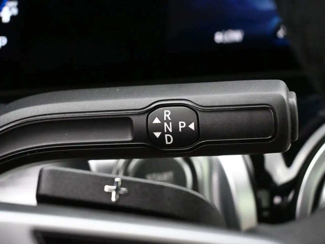 Mercedes-Benz EQB снимка Mercedes-Benz EQB