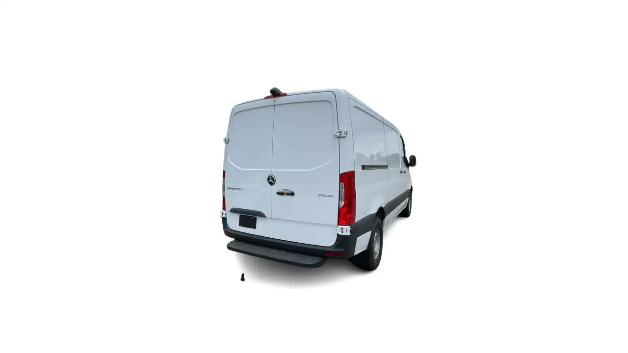 Mercedes-Benz Sprinter снимка Mercedes-Benz Sprinter