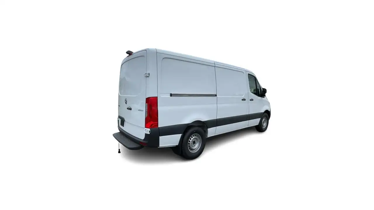 Mercedes-Benz Sprinter снимка Mercedes-Benz Sprinter