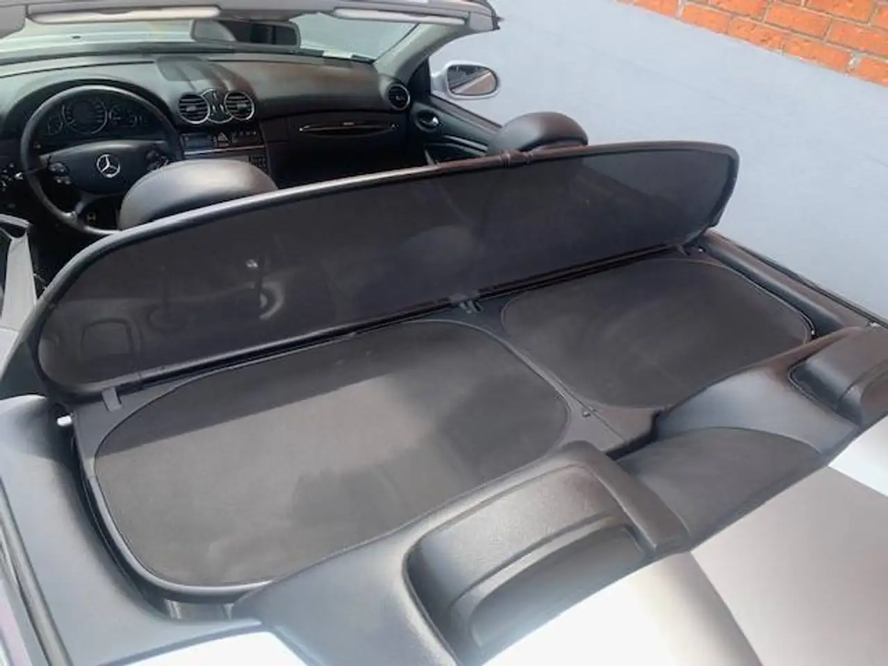 Mercedes-Benz CLK снимка Mercedes-Benz CLK