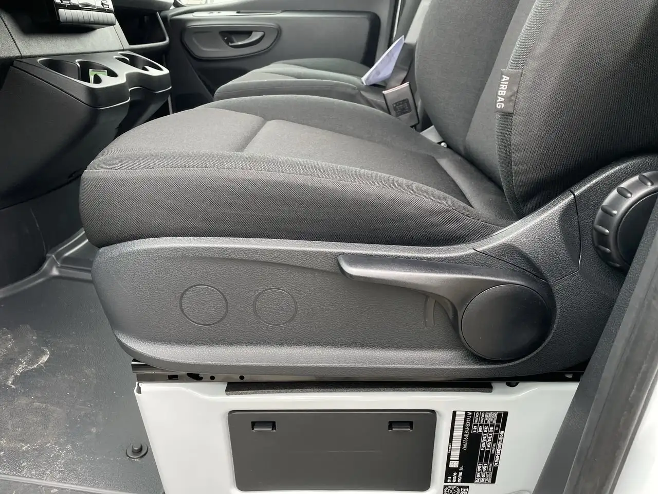 Mercedes-Benz Sprinter снимка Mercedes-Benz Sprinter