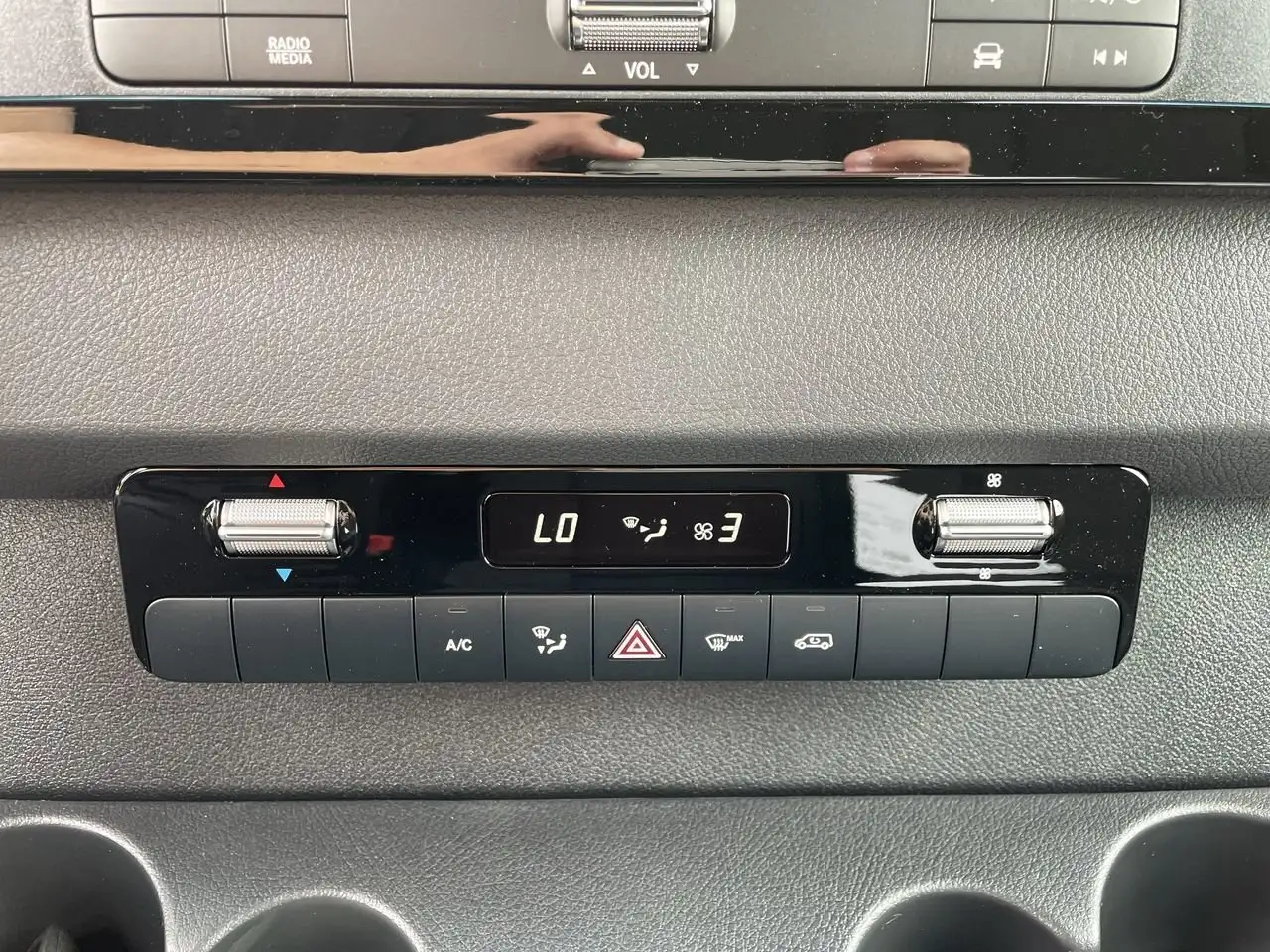 Mercedes-Benz Sprinter снимка Mercedes-Benz Sprinter
