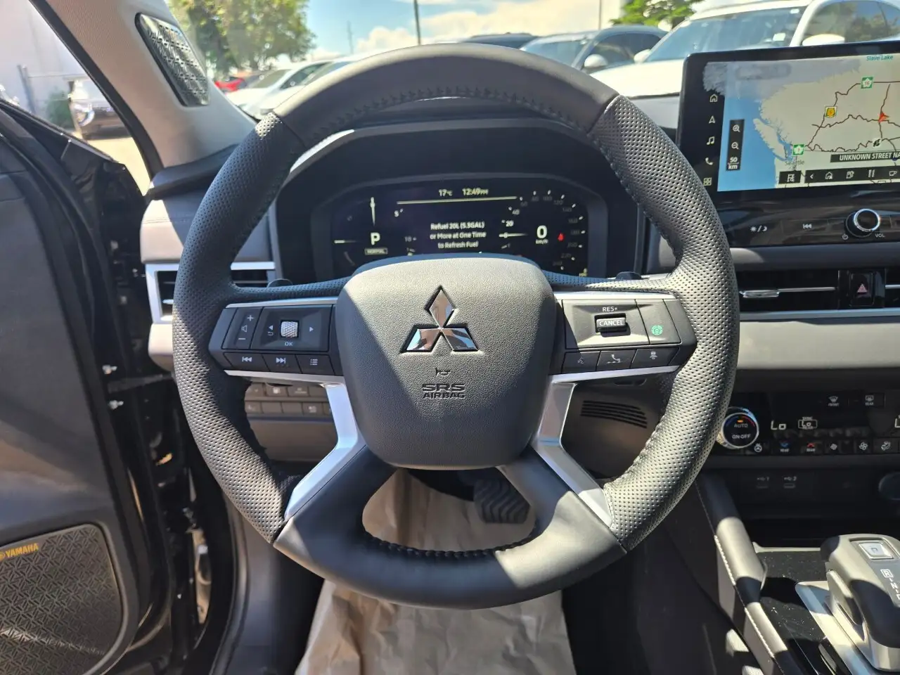 Mitsubishi Outlander photo Mitsubishi Outlander