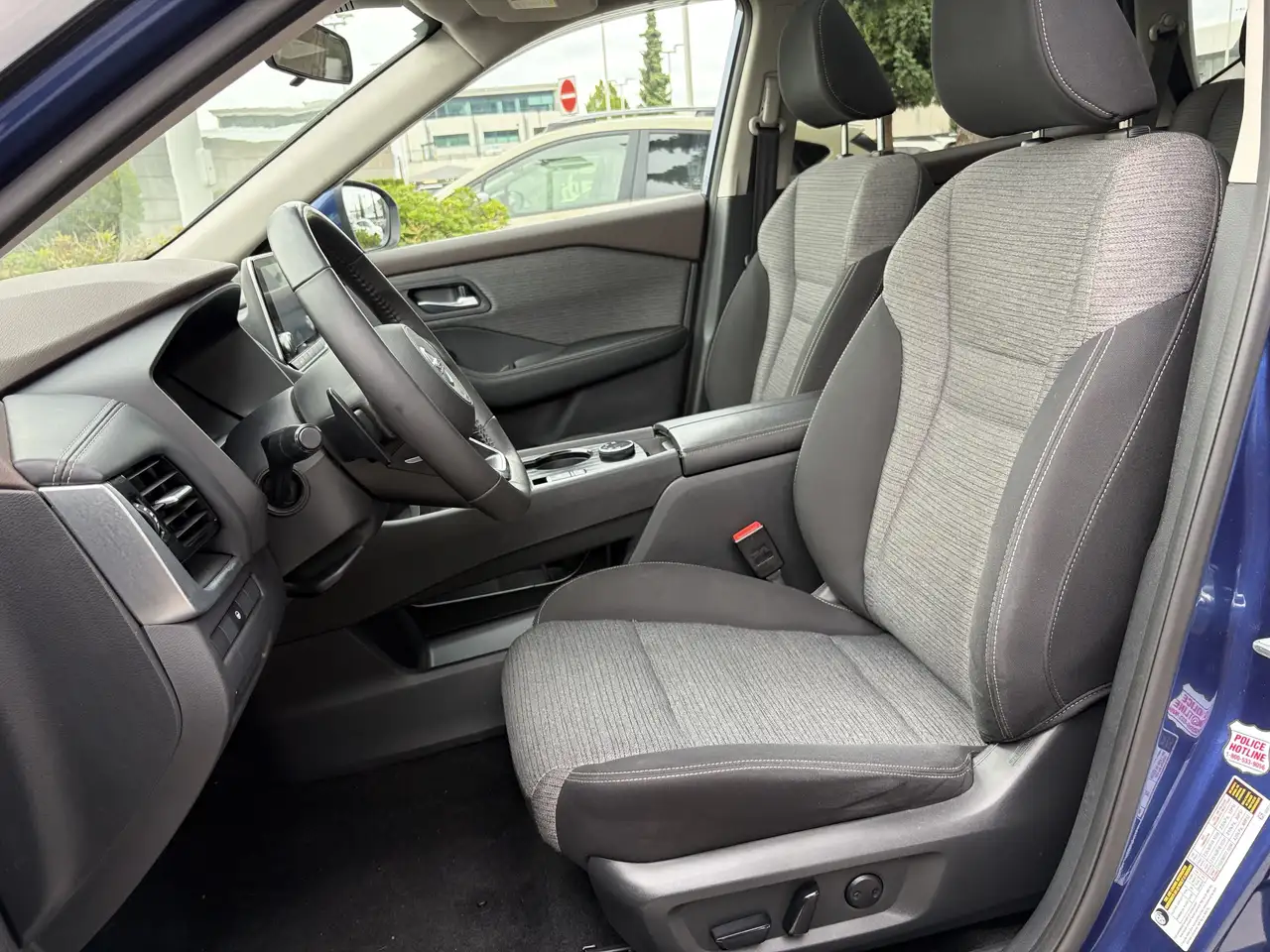 Nissan Rogue fotografie Nissan Rogue